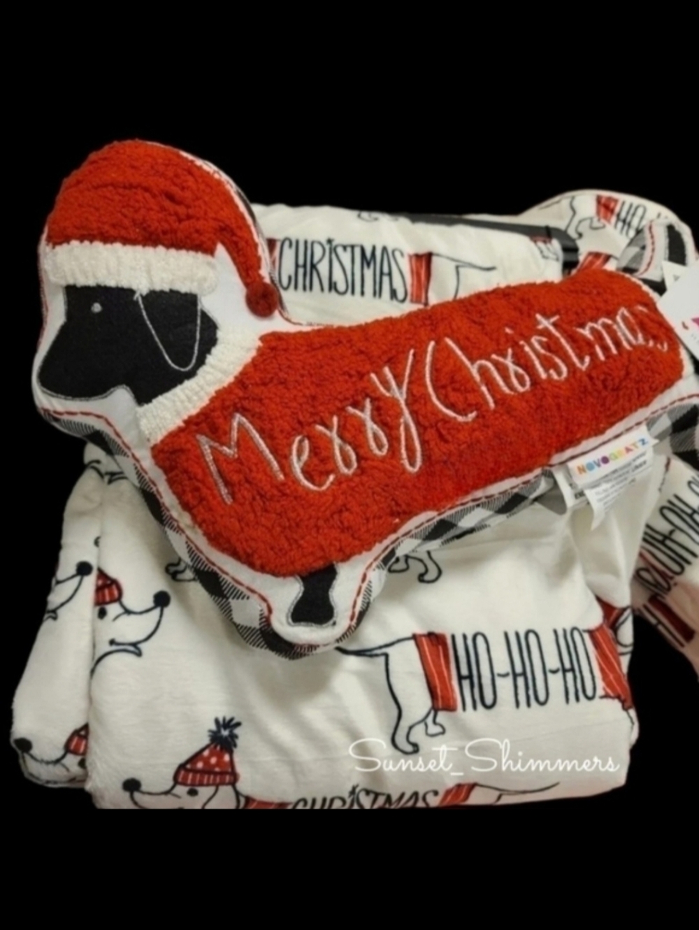 Santa Dachshund Dog Doxie Embroidered Merry Christmas Pillow Decor NEW